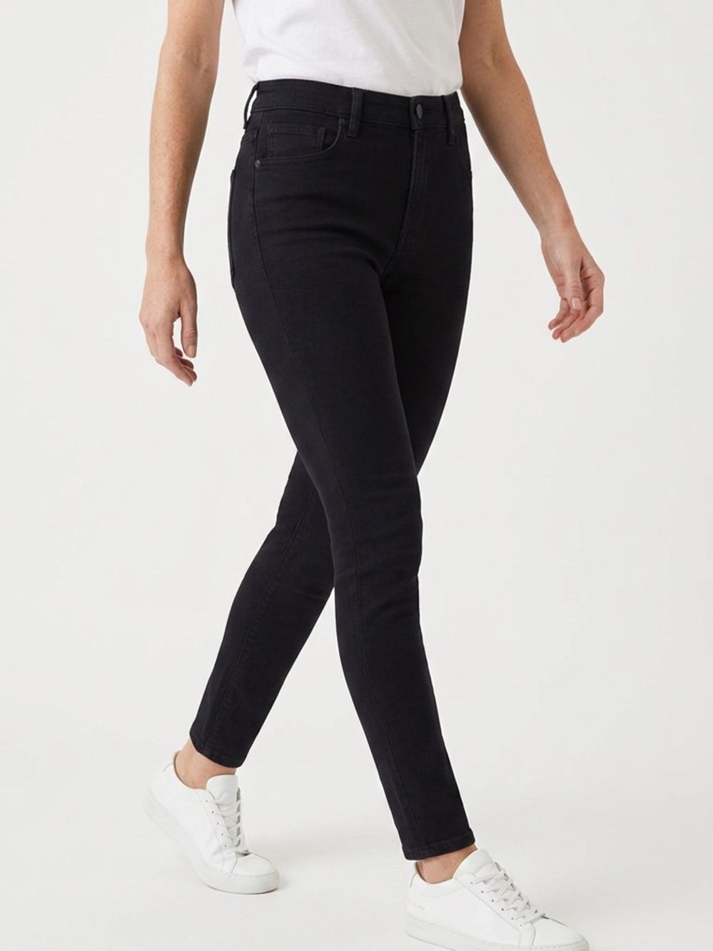 AMERICAN EAGLE | Black Stretch Denim Jeans Distressed Rip Women’s Size 12 Short